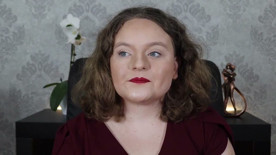 Lady Penelope im Video zu diesem Beitrag