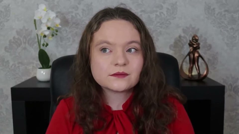 Lady Penelope im Video zu diesem Beitrag